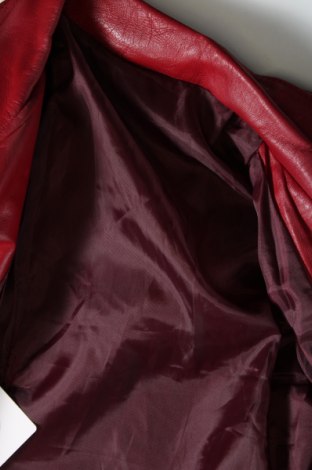 Дамско кожено яке, Размер M, Цвят Червен, Цена 88,81 лв.