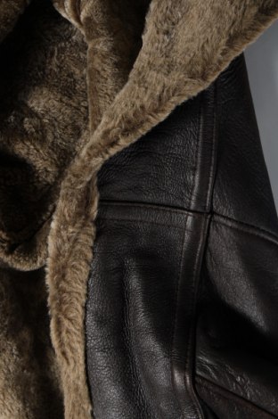 Дамско кожено яке, Размер M, Цвят Кафяв, Цена 50,29 лв.