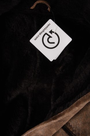 Дамско кожено яке, Размер L, Цвят Бежов, Цена 107,53 лв.