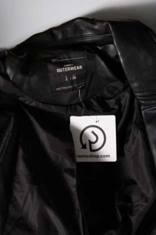 Γυναικείο δερμάτινο μπουφάν Lefties, Μέγεθος S, Χρώμα Μαύρο, Τιμή 25,16 €