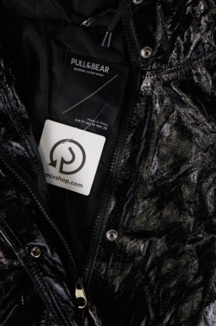 Dámska kožená bunda  Pull&Bear, Veľkosť M, Farba Čierna, Cena  8,33 €