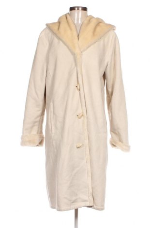 Дамско палто Madeleine, Размер M, Цвят Екрю, Цена 71,40 лв.