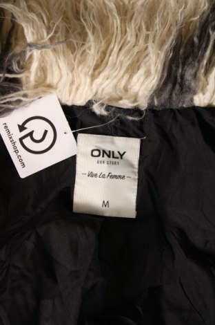 Дамско палто ONLY, Размер M, Цвят Многоцветен, Цена 55,00 лв.