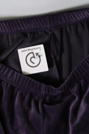 Damen Sporthose, Größe M, Farbe Lila, Preis 9,00 €