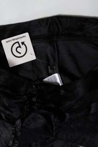 Damen Sporthose, Größe M, Farbe Schwarz, Preis € 5,25