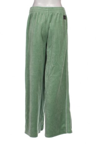 Γυναικείο αθλητικό παντελόνι Superdry, Μέγεθος L, Χρώμα Πράσινο, Τιμή 24,49 €