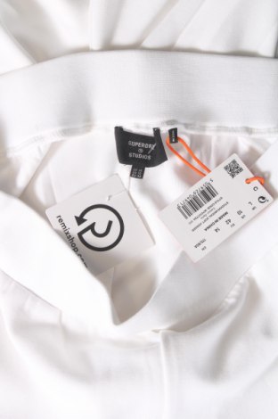 Damen Sporthose Superdry, Größe L, Farbe Weiß, Preis 24,49 €