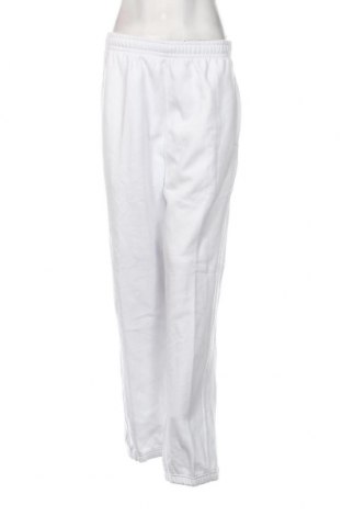 Damskie spodnie sportowe Urban Classics, Rozmiar XL, Kolor Biały, Cena 41,05 zł