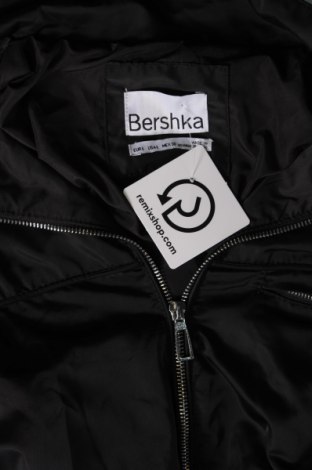 Γυναικείο μπουφάν Bershka, Μέγεθος L, Χρώμα Μαύρο, Τιμή 13,70 €