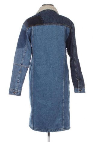 Γυναικείο μπουφάν Desigual, Μέγεθος S, Χρώμα Μπλέ, Τιμή 104,64 €