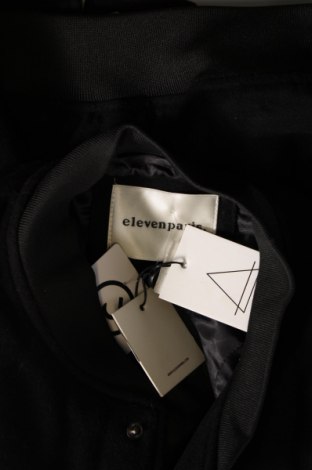 Γυναικείο μπουφάν Eleven Paris, Μέγεθος S, Χρώμα Μαύρο, Τιμή 64,81 €