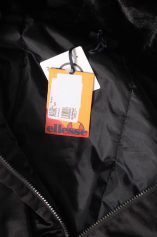 Dámska bunda  Ellesse, Veľkosť M, Farba Čierna, Cena  26,54 €