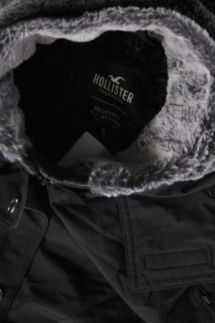 Γυναικείο μπουφάν Hollister, Μέγεθος S, Χρώμα Μαύρο, Τιμή 20,88 €