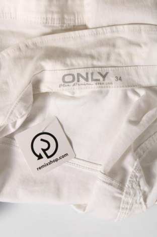 Γυναικείο μπουφάν ONLY, Μέγεθος XS, Χρώμα Λευκό, Τιμή 17,39 €