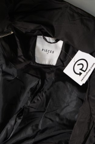 Dámska bunda  Pieces, Veľkosť XS, Farba Čierna, Cena  9,53 €
