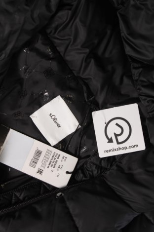 Γυναικείο μπουφάν S.Oliver, Μέγεθος M, Χρώμα Μαύρο, Τιμή 44,33 €