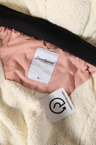 Γυναικείο μπουφάν Seventy Seven, Μέγεθος XL, Χρώμα Ρόζ , Τιμή 18,30 €