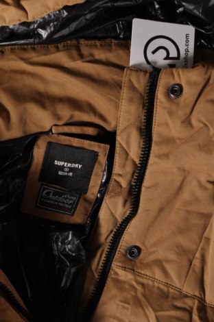 Γυναικείο μπουφάν Superdry, Μέγεθος M, Χρώμα  Μπέζ, Τιμή 57,53 €
