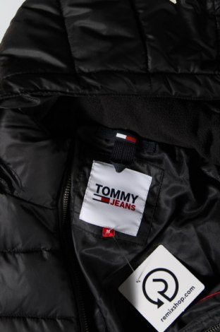 Dámska bunda  Tommy Jeans, Veľkosť M, Farba Čierna, Cena  100,93 €