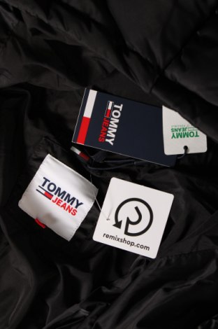 Γυναικείο μπουφάν Tommy Jeans, Μέγεθος XS, Χρώμα Μαύρο, Τιμή 196,39 €
