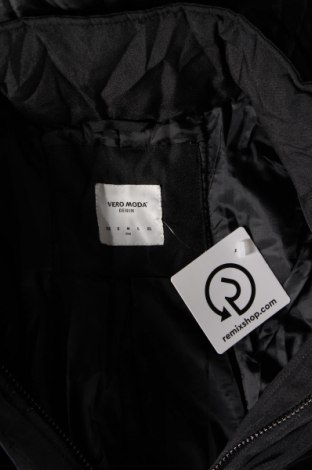 Γυναικείο μπουφάν Vero Moda, Μέγεθος M, Χρώμα Μαύρο, Τιμή 12,93 €