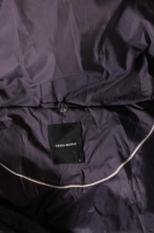 Γυναικείο μπουφάν Vero Moda, Μέγεθος L, Χρώμα Βιολετί, Τιμή 8,88 €