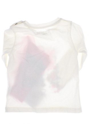 Детска блуза Guess, Размер 3-6m/ 62-68 см, Цвят Бял, Цена 43,89 лв.