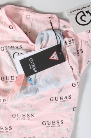 Bluză pentru copii Guess, Mărime 3-6m/ 62-68 cm, Culoare Roz, Preț 115,50 Lei
