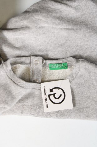 Kinder Shirt United Colors Of Benetton, Größe 3-4y/ 104-110 cm, Farbe Grau, Preis 11,00 €