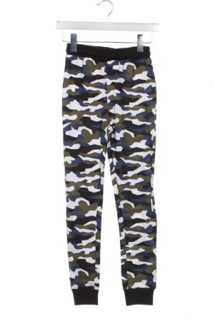 Dětské pyžamo Freegun, Velikost 9-10y/ 140-146 cm, Barva Vícebarevné, Cena  232,00 Kč