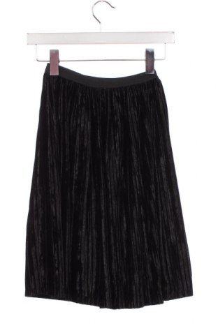 Dětská sukně , Velikost 7-8y/ 128-134 cm, Barva Černá, Cena  278,00 Kč