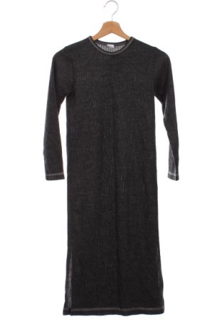 Kinderkleid, Größe 10-11y/ 146-152 cm, Farbe Grau, Preis 10,68 €