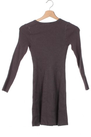 Kinderkleid Guess, Größe 8-9y/ 134-140 cm, Farbe Grau, Preis 62,21 €