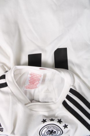 Детска тениска Adidas, Размер 7-8y/ 128-134 см, Цвят Бял, Цена 35,19 лв.