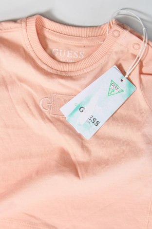 Kinder T-Shirt Guess, Größe 3-6m/ 62-68 cm, Farbe Rosa, Preis € 13,04