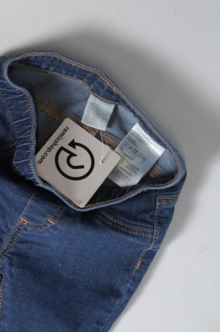 Dětské džíny  H&M, Velikost 6-9m/ 68-74 cm, Barva Modrá, Cena  407,00 Kč