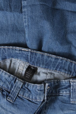 Dziecięce jeansy H&M, Rozmiar 15-18y/ 170-176 cm, Kolor Niebieski, Cena 24,56 zł