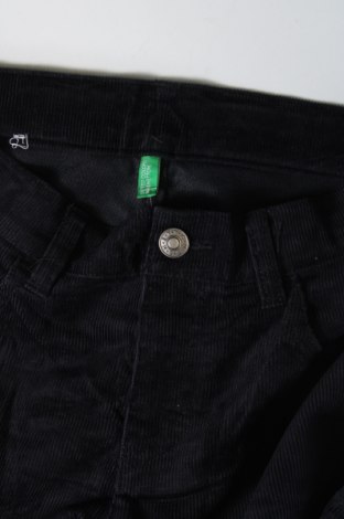 Pantaloni de catifea reiată, pentru copii United Colors Of Benetton, Mărime 10-11y/ 146-152 cm, Culoare Albastru, Preț 29,60 Lei