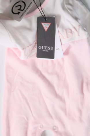 Παιδική σαλοπέτα Guess, Μέγεθος 2-3m/ 56-62 εκ., Χρώμα Ρόζ , Τιμή 33,12 €