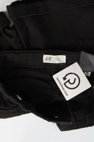 Pantaloni scurți pentru copii H&M, Mărime 11-12y/ 152-158 cm, Culoare Negru, Preț 35,71 Lei