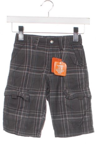 Детски къс панталон LC Waikiki, Размер 2-3y/ 98-104 см, Цвят Сив, Цена 10,56 лв.