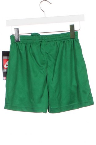 Kinder Shorts Nike, Größe 11-12y/ 152-158 cm, Farbe Grün, Preis € 12,11