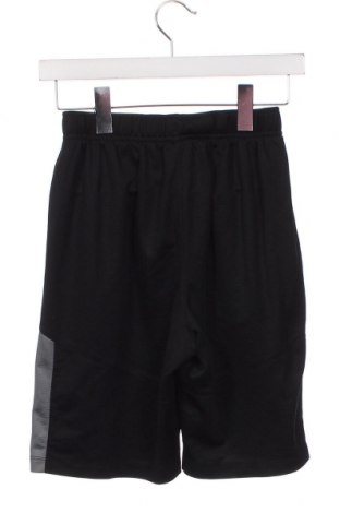 Παιδικό κοντό παντελόνι Nike, Μέγεθος 10-11y/ 146-152 εκ., Χρώμα Μαύρο, Τιμή 9,72 €