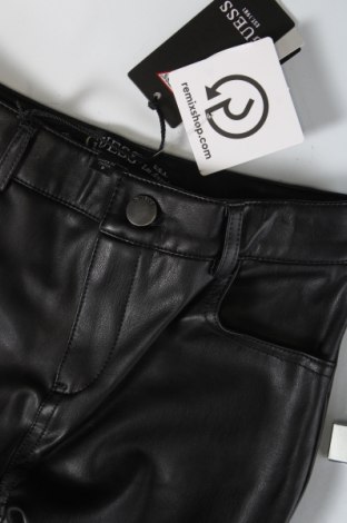 Dětské kožené kalhoty  Guess, Velikost 7-8y/ 128-134 cm, Barva Černá, Cena  728,00 Kč