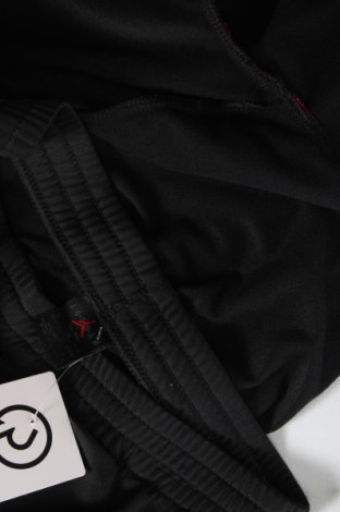 Детски комплект Air Jordan Nike, Размер 15-18y/ 170-176 см, Цвят Черен, Цена 159,00 лв.