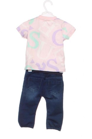 Dětský komplet  Guess, Velikost 3-6m/ 62-68 cm, Barva Vícebarevné, Cena  1 485,00 Kč