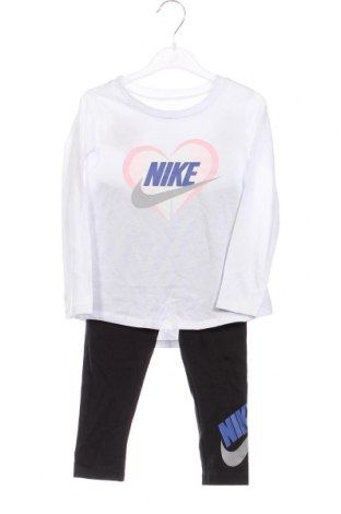 Παιδικό σύνολο Nike, Μέγεθος 2-3y/ 98-104 εκ., Χρώμα Πολύχρωμο, Τιμή 36,70 €