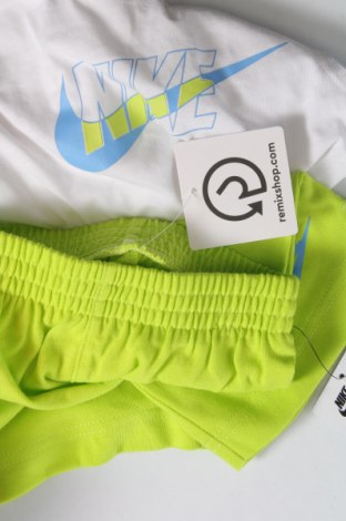 Detský komplet  Nike, Veľkosť 2-3y/ 98-104 cm, Farba Viacfarebná, Cena  40,72 €