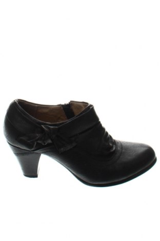 Dámské boty , Velikost 37, Barva Černá, Cena  495,00 Kč
