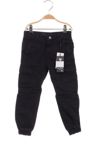 Детски панталон Guess, Размер 3-4y/ 104-110 см, Цвят Син, Цена 55,80 лв.